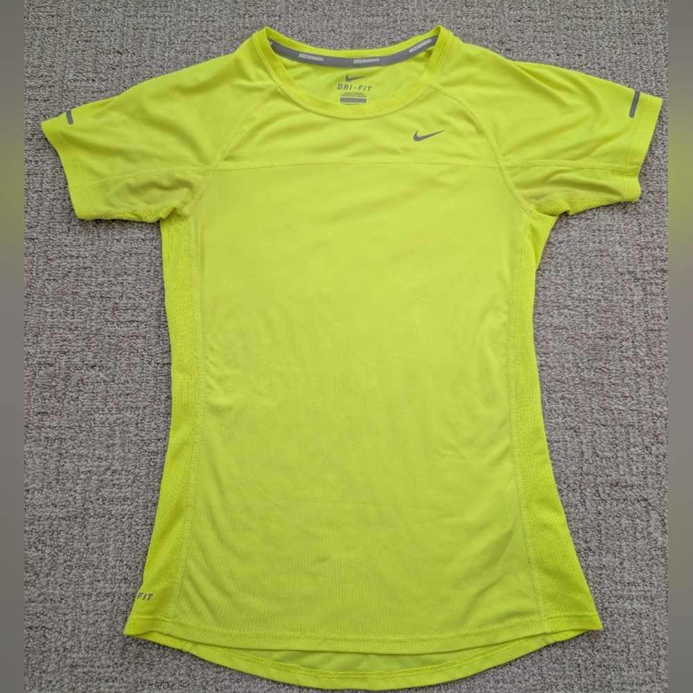 Nike Performance Shirt